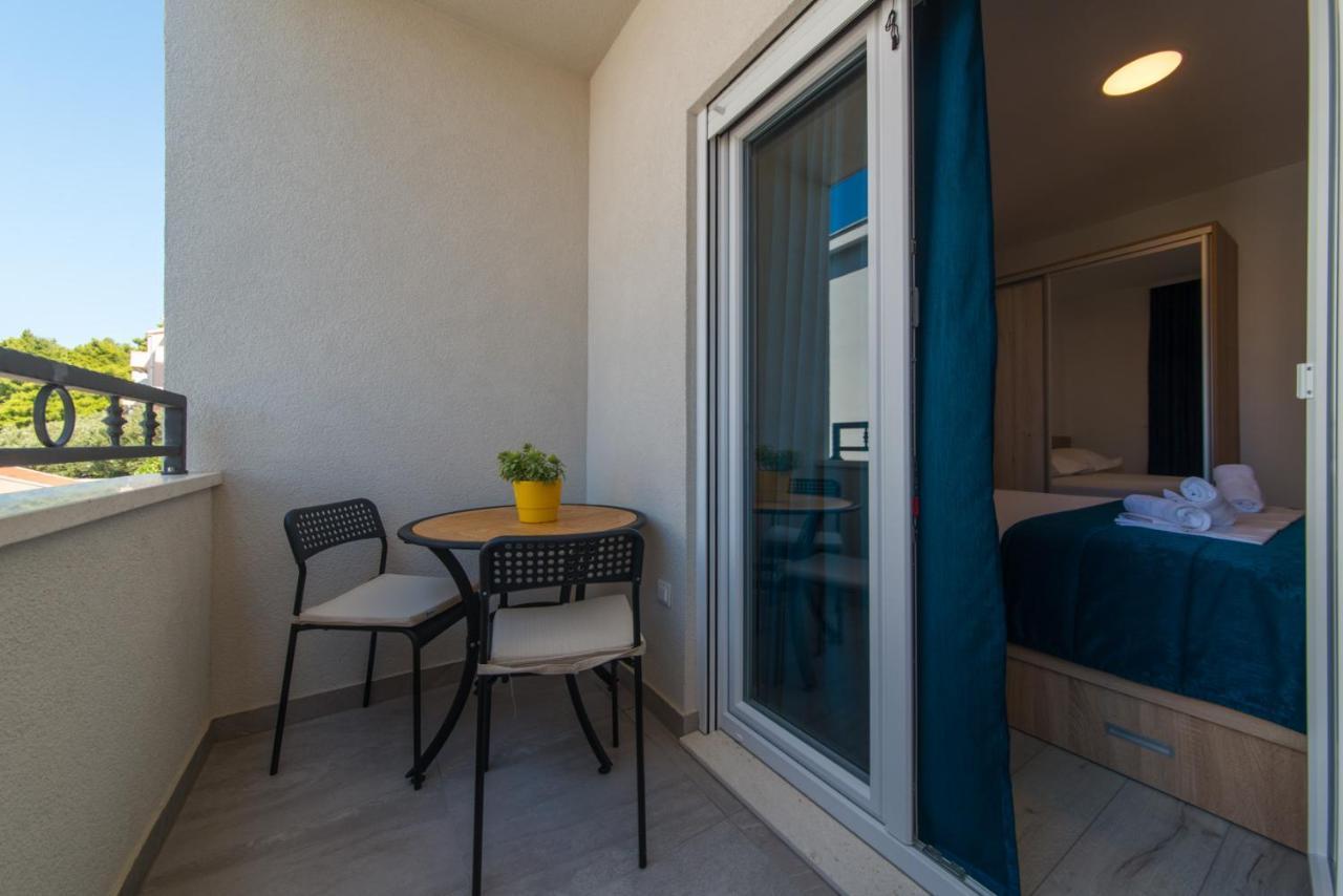 Apartmani Spiline Baška Voda Extérieur photo
