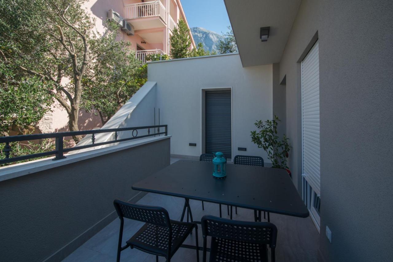 Apartmani Spiline Baška Voda Extérieur photo