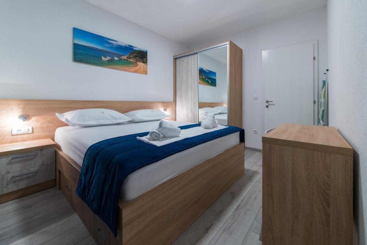 Apartmani Spiline Baška Voda Extérieur photo