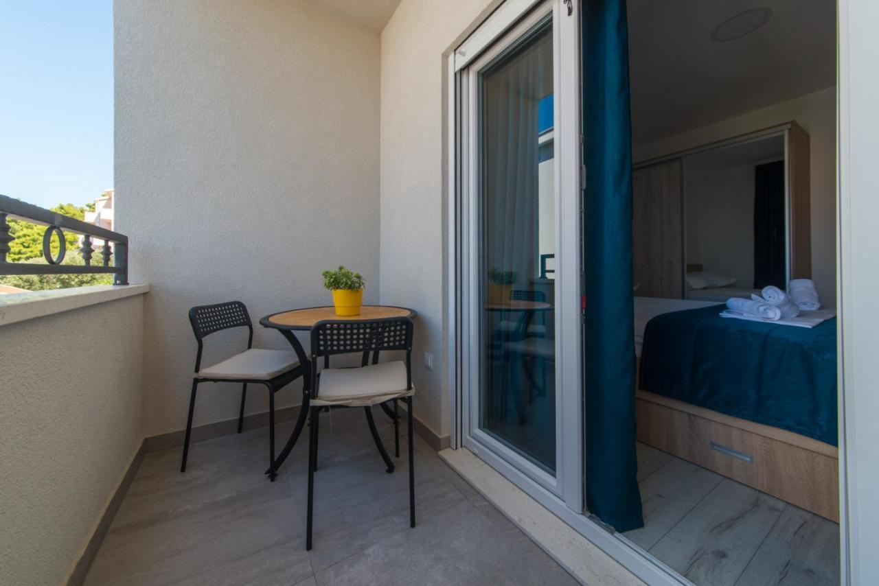 Apartmani Spiline Baška Voda Extérieur photo